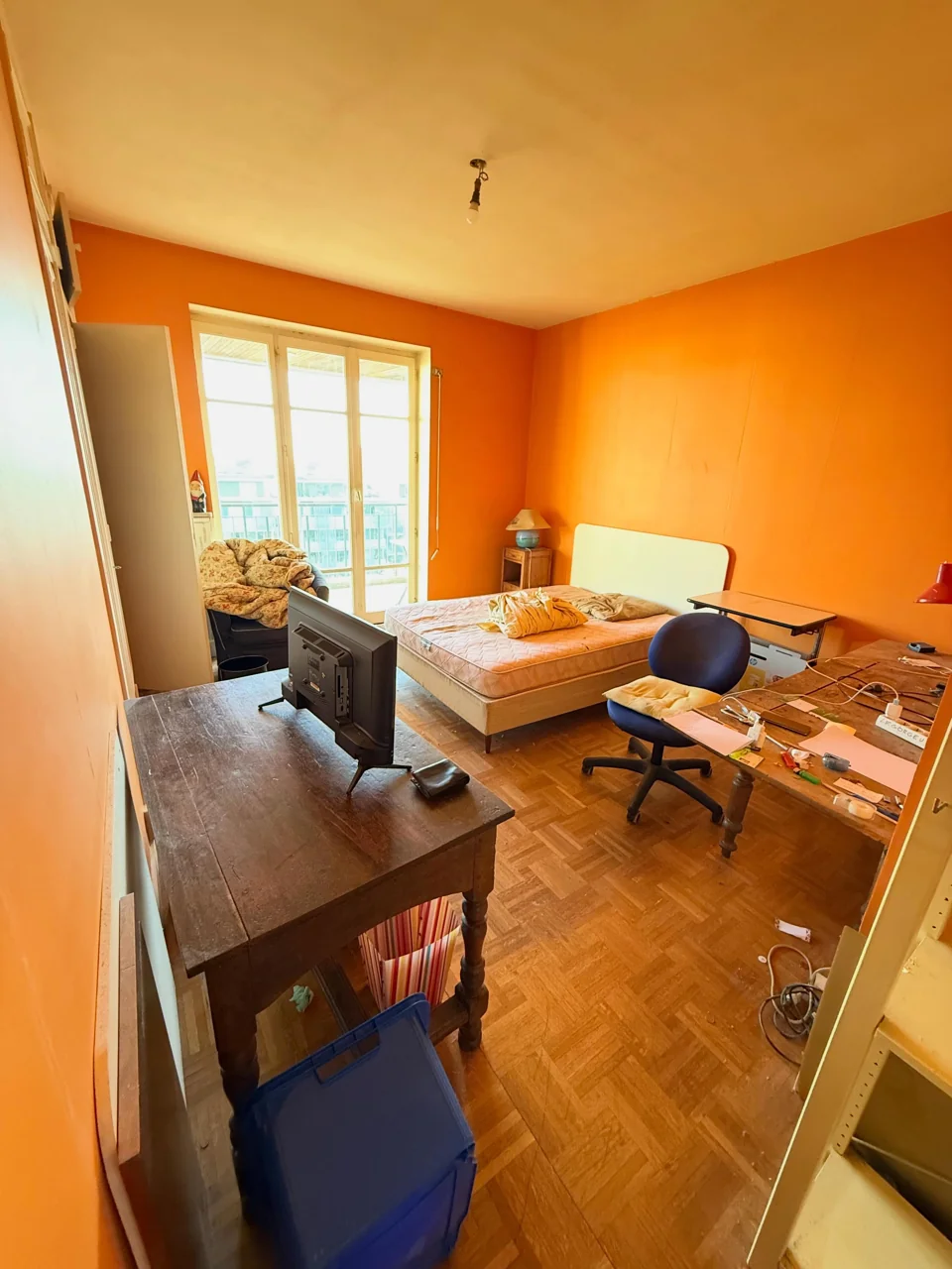 Débarras d’un appartement à Lyon 4e, Croix-Rousse — avant le débarras